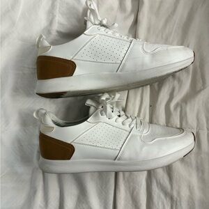 Steve Madden White and Tan Men's Sneakers